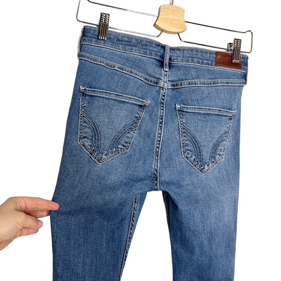 Hollister High Rise Crop Super Skinny Distressed Jeans - Picture 8 of 12